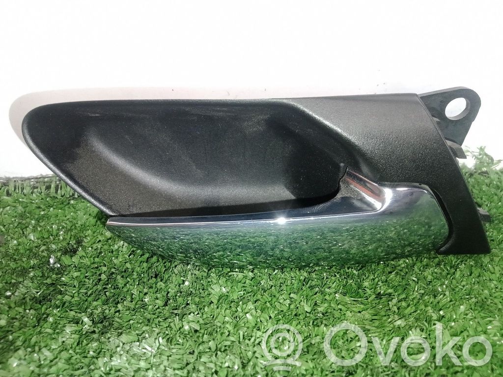 Front door interior handle   8200724