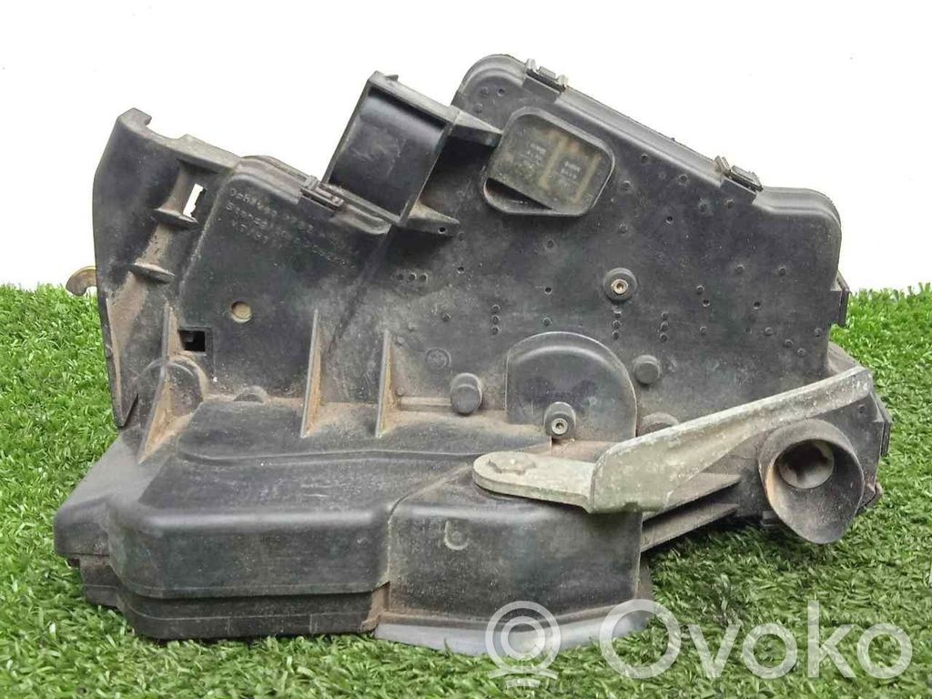 Front door lock   9800,7PINES