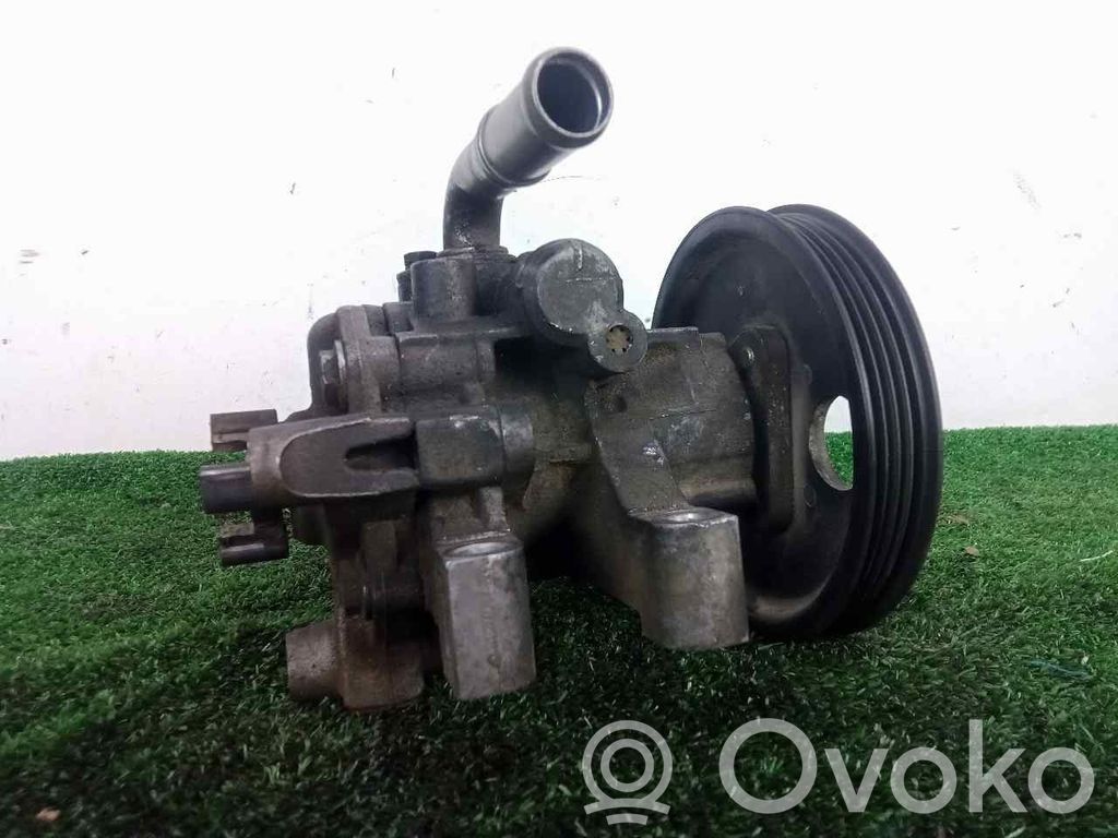 Pompa servosterzo   6C113A674AC,KAYABA115BARES