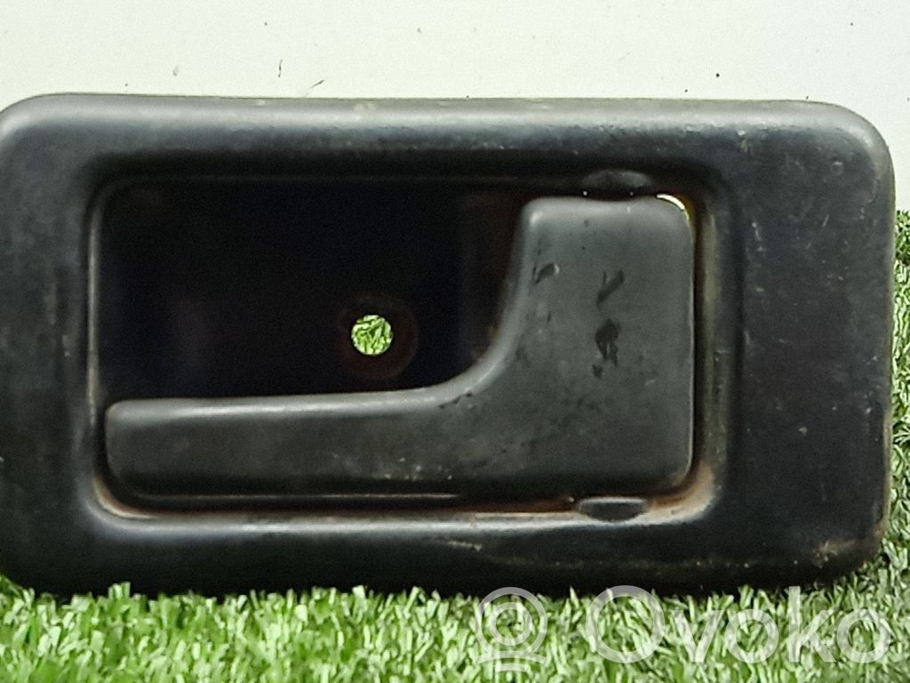 Manecilla interna puerta trasera