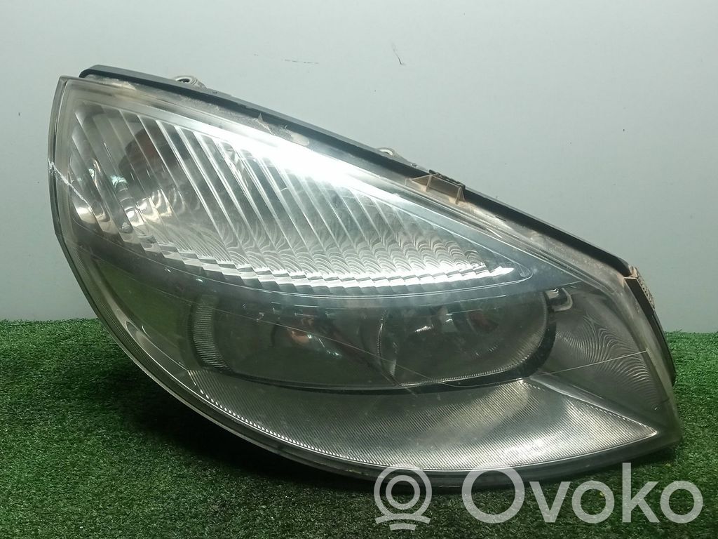 Renault Scenic I Lampa przednia 
