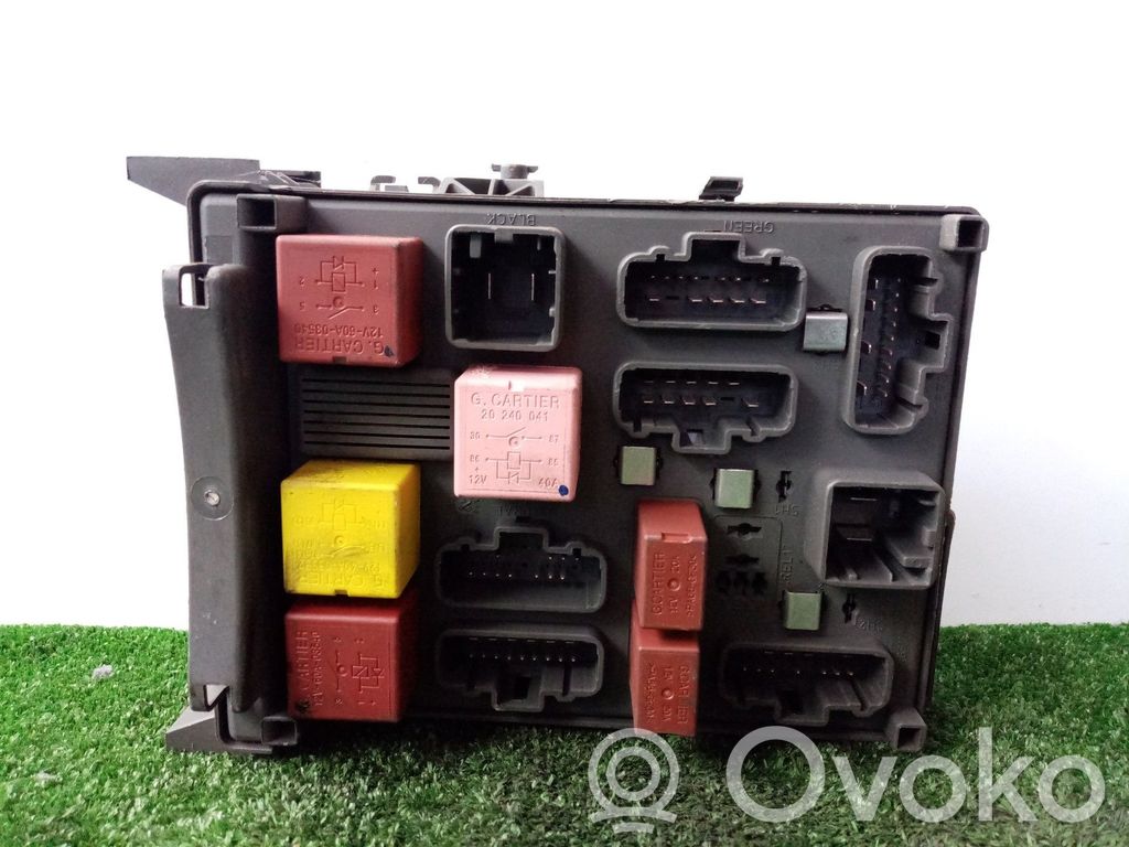 Muut ohjainlaitteet/moduulit   8200447434A