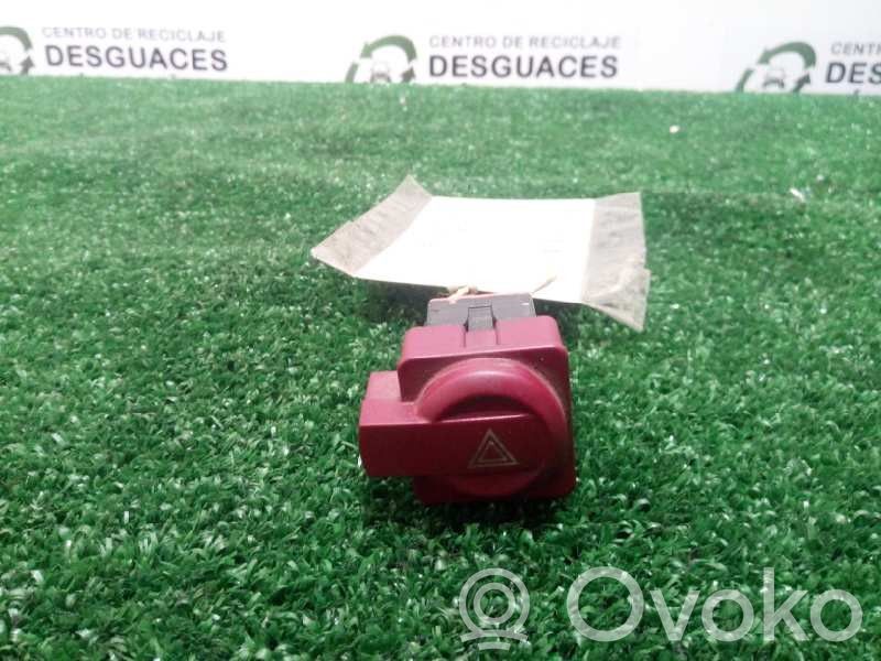Schalter Warnblinkanlage   96480877KR