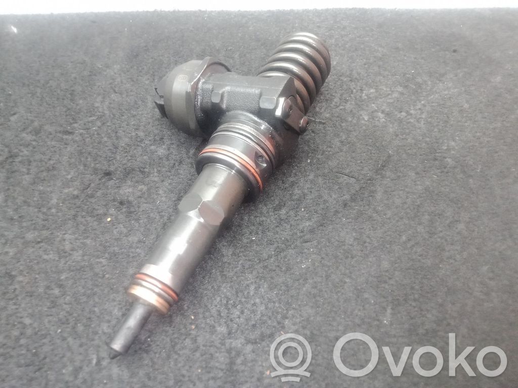 Inyector de combustible   BOSCH