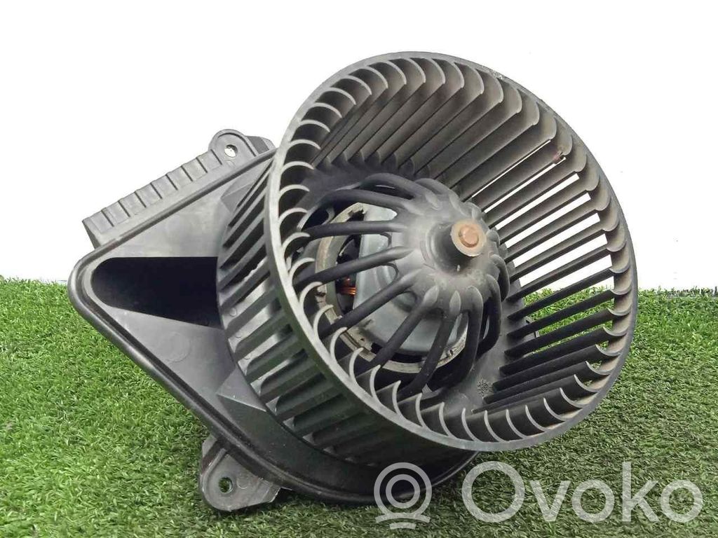 Peugeot 406 Mazā radiatora ventilators 