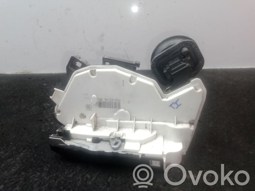 Volkswagen Golf SportWagen Serratura portiera posteriore 