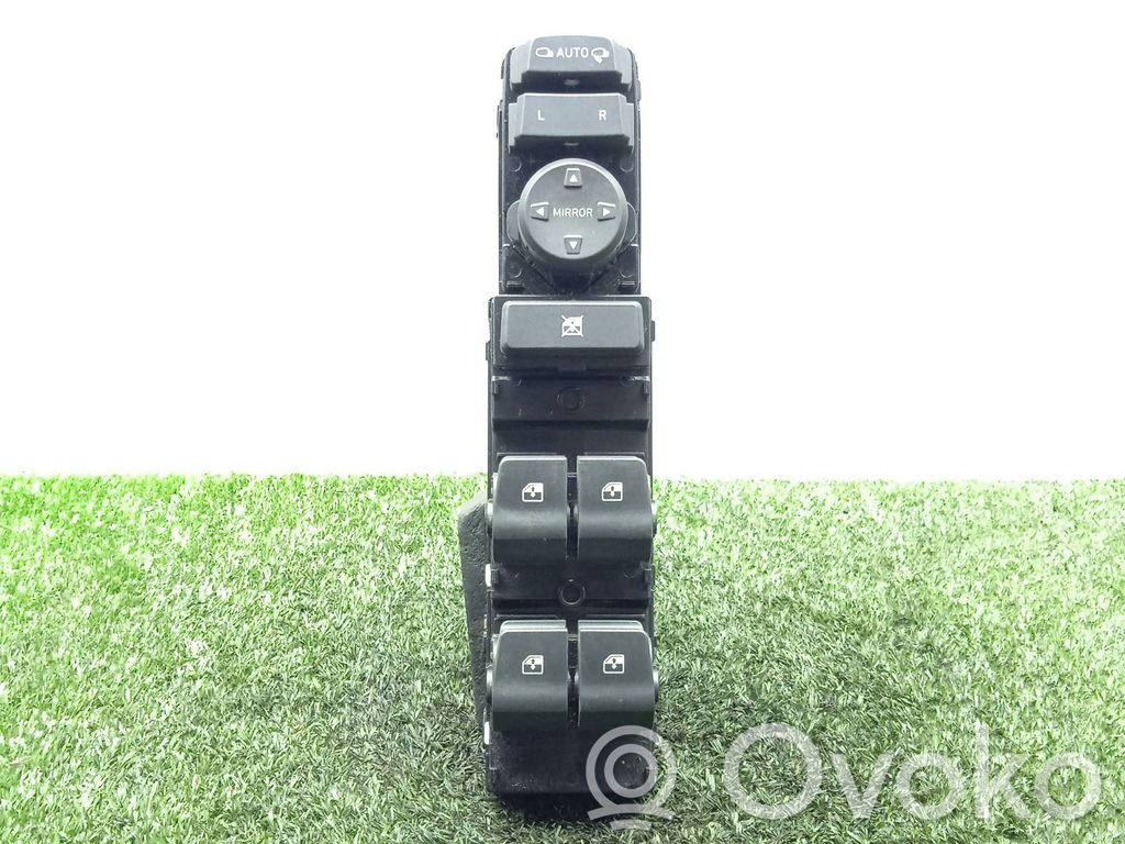 Electric window control switch   93571G4510