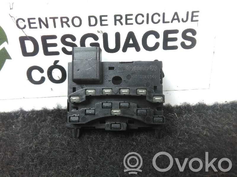 Seat Altea Kitas daviklis 