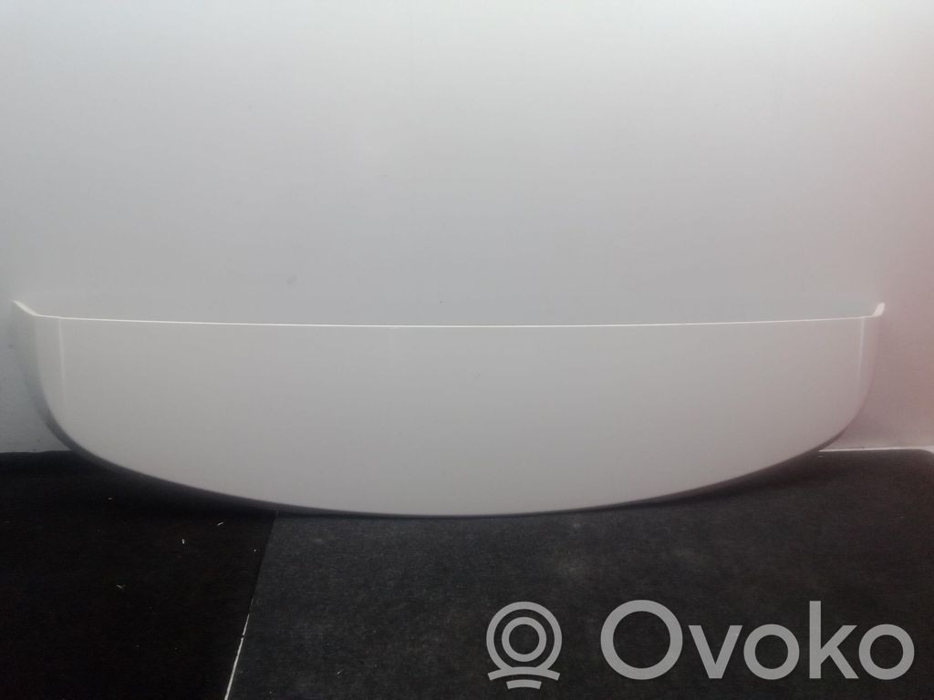 Hyundai i30 Becquet de coffre