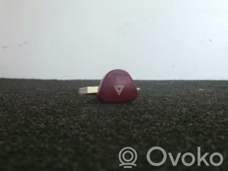 Citroen C3 Pluriel Hazard light switch 