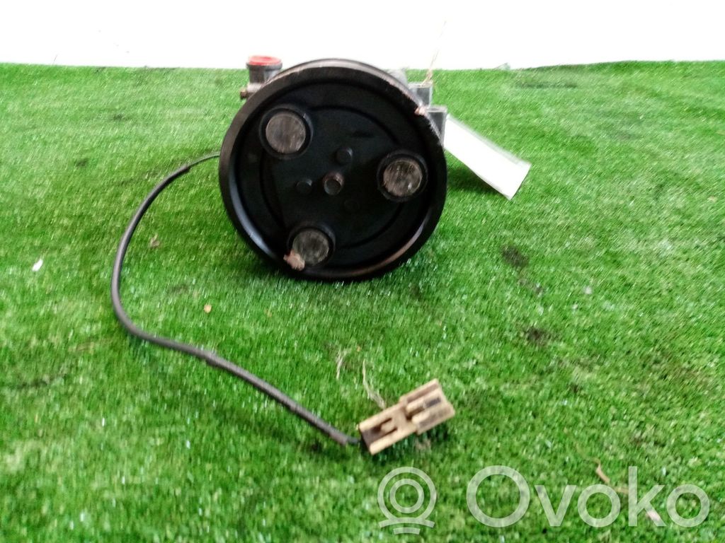 Ilmastointilaitteen kompressorin pumppu (A/C)   H12A1AE4DC
