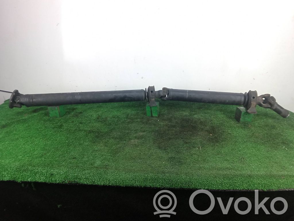 Middle center prop shaft