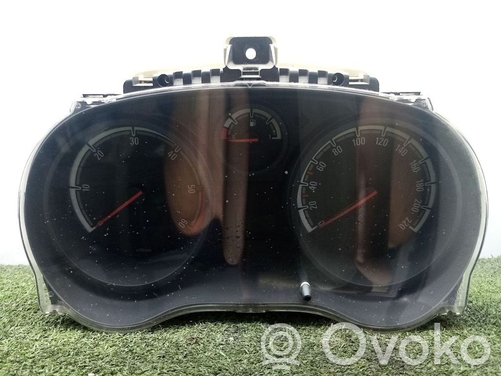 Speedometer (instrument cluster)   P0013372999,1CONECTOR