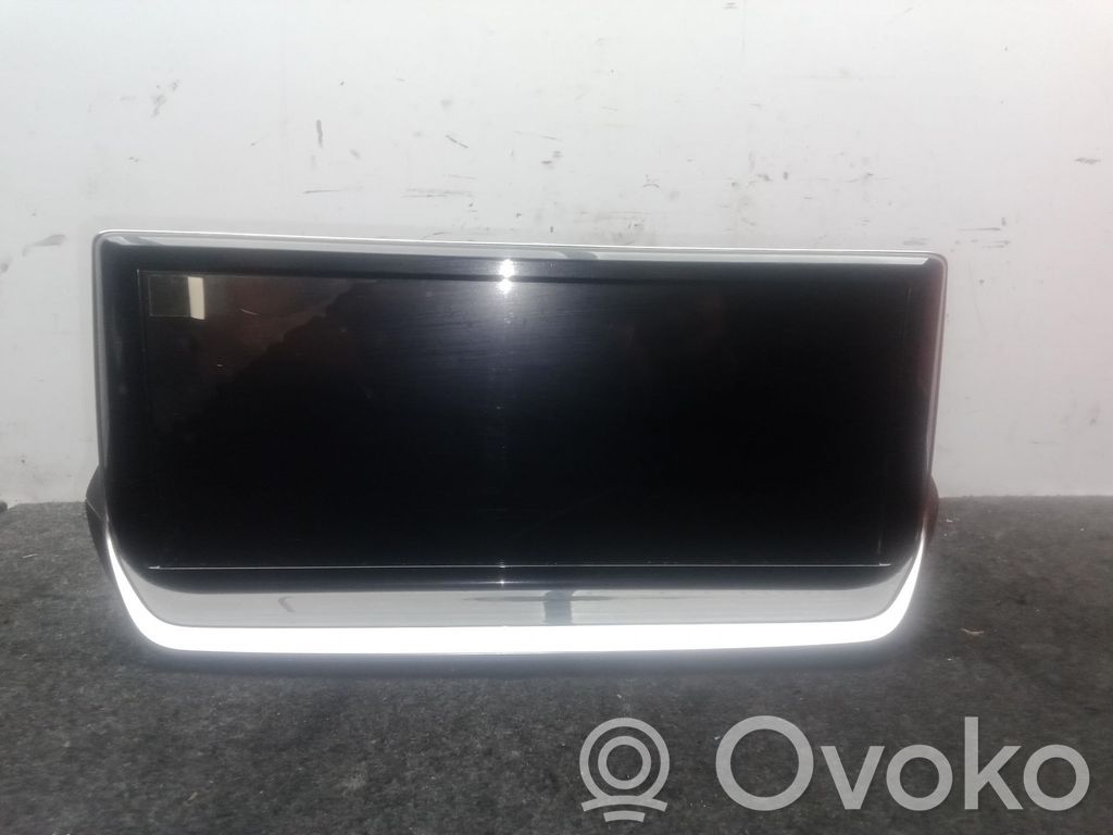 Peugeot 2008 II Head up display screen 