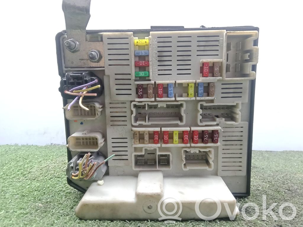Unidad de control del BSM   8200455424