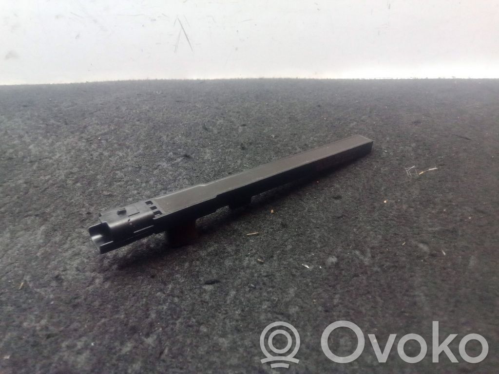 Citroen C4 SpaceTourer Radio antenna 