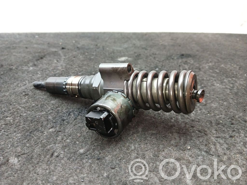 Inyector de combustible