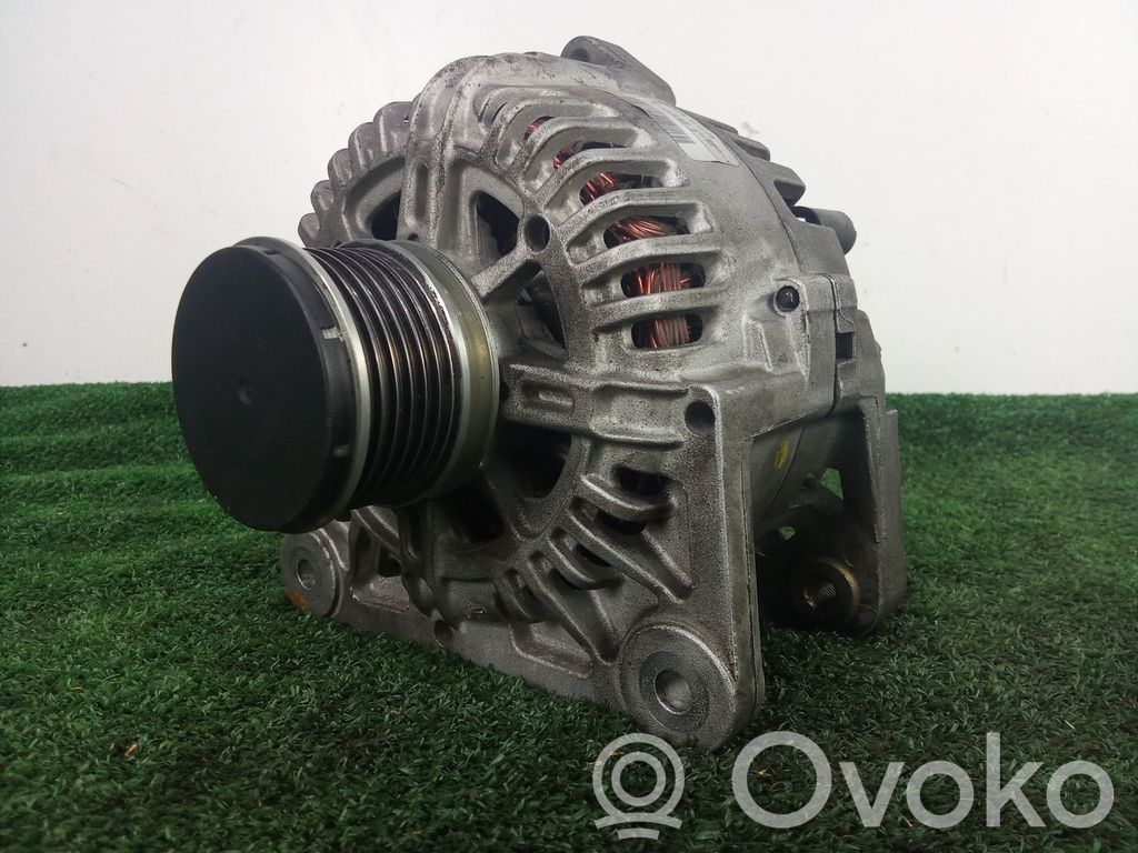 Renault Megane II Generatore/alternatore 