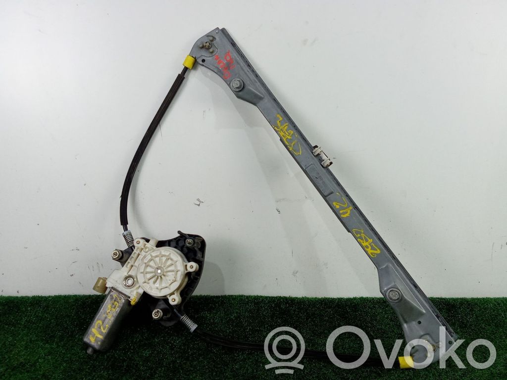 Renault Clio II Etuoven manuaalinen ikkunan nostin
