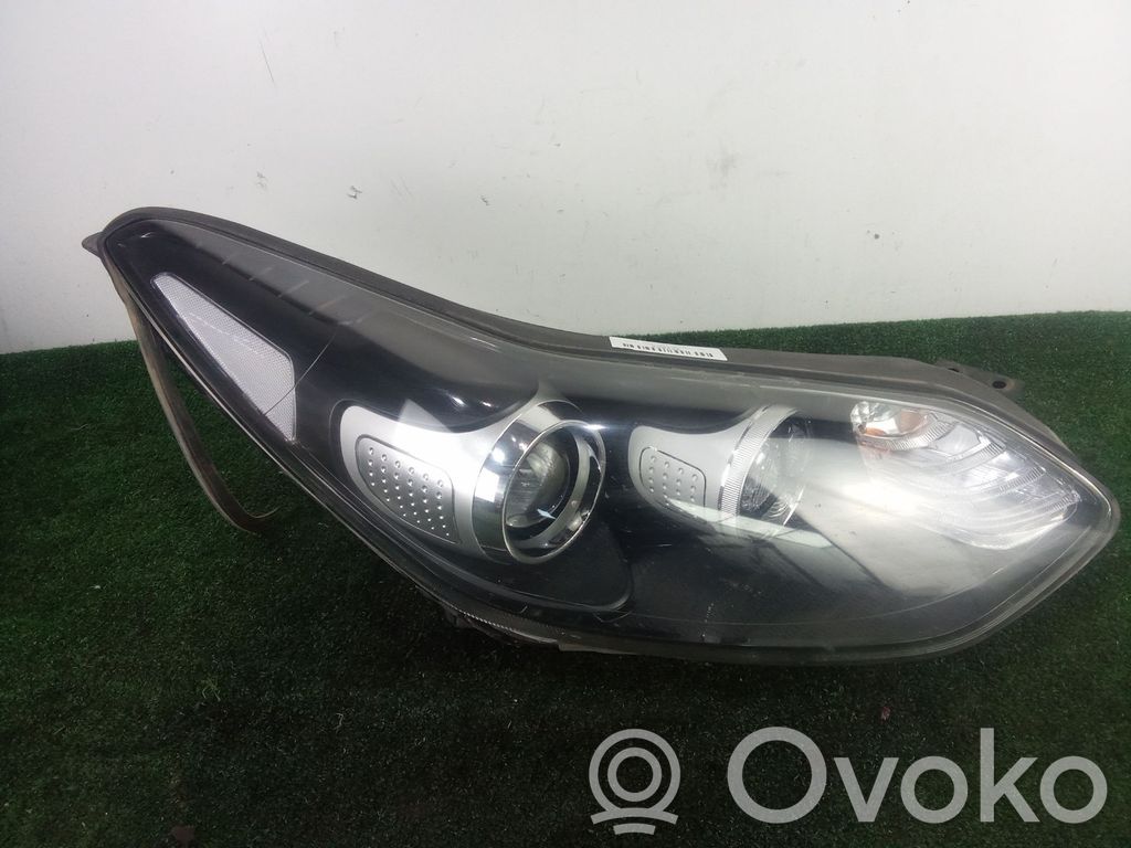 KIA Sportage Scheinwerfer 