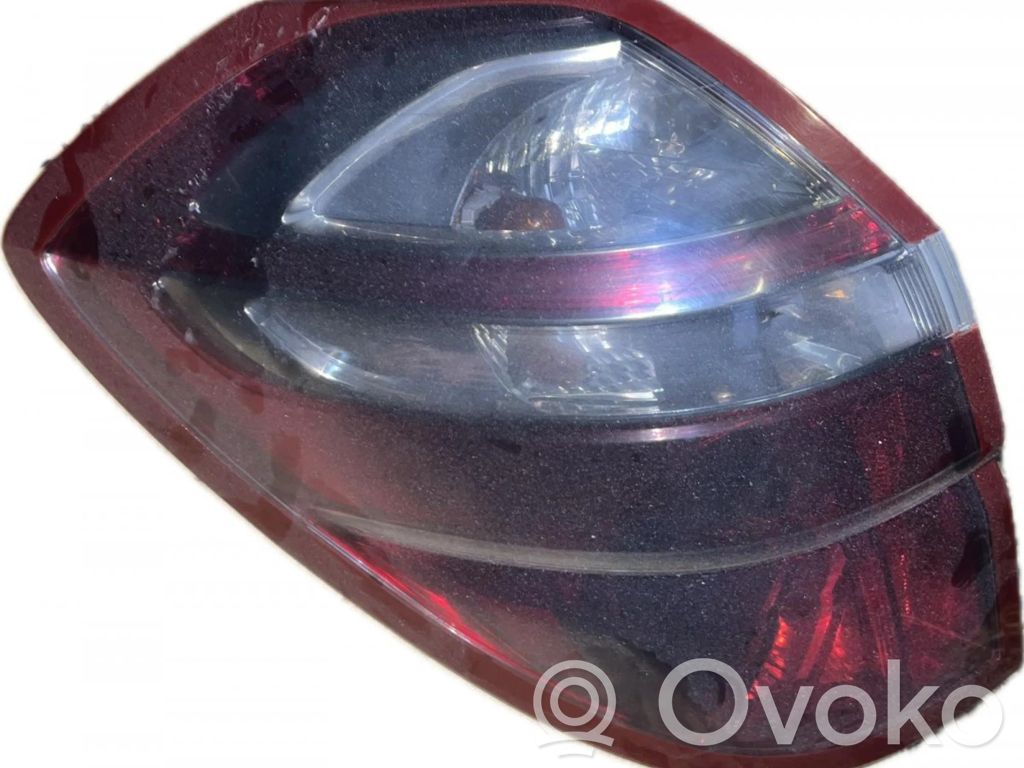 Rear/tail lights