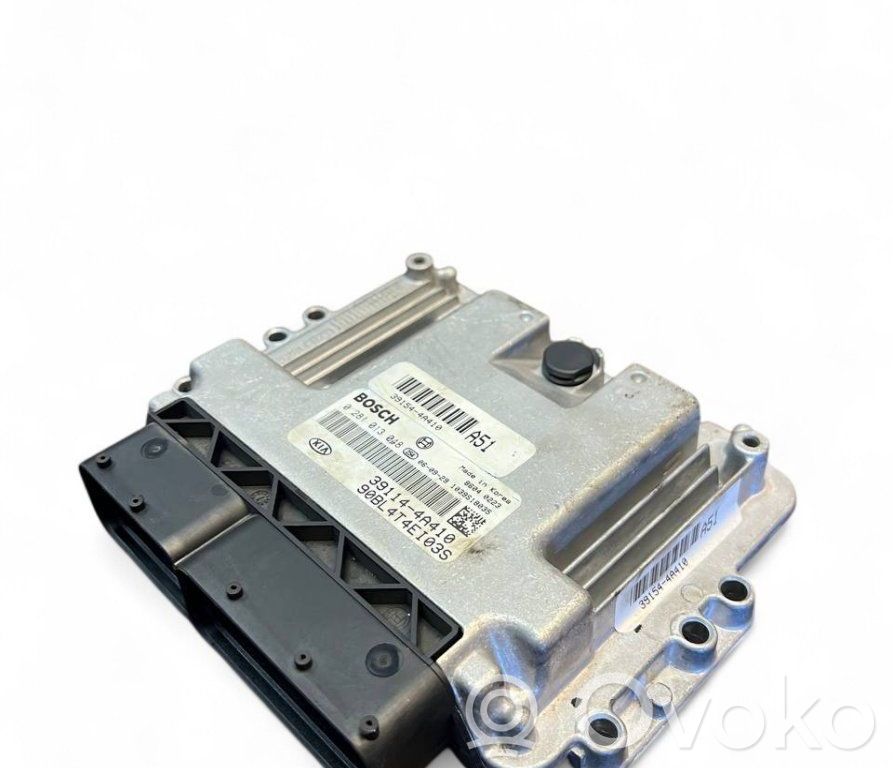 KIA Sorento Engine control unit/module 