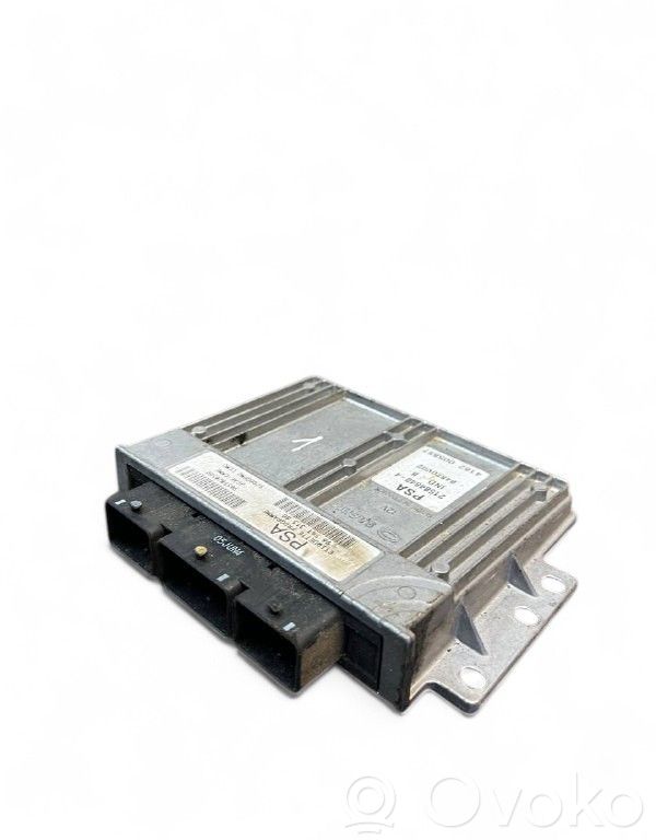 Peugeot 407 Engine control unit/module 
