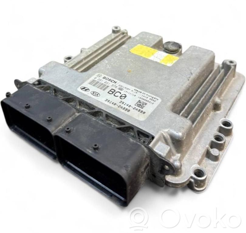 Hyundai i30 fastback Engine control unit/module 