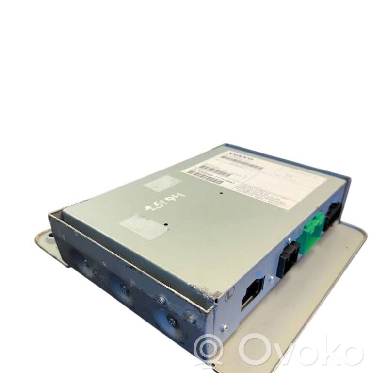 Volvo V60 Garso stiprintuvas 