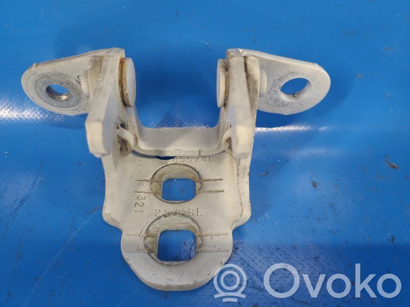 Chrysler 200 Front door hinge set 