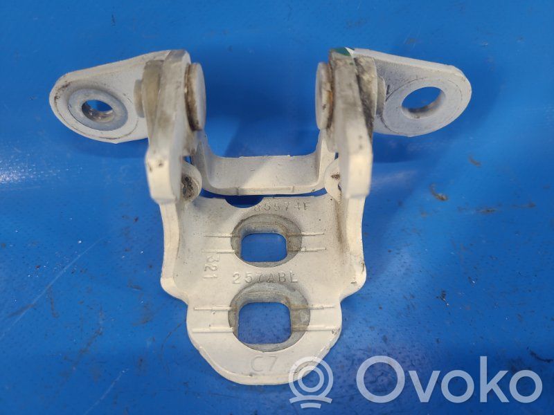Chrysler 200 Front door hinge set 