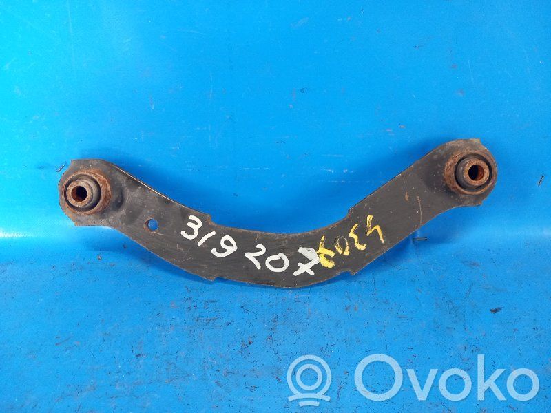 Mitsubishi Outlander Brazo de suspensión/horquilla superior trasero 