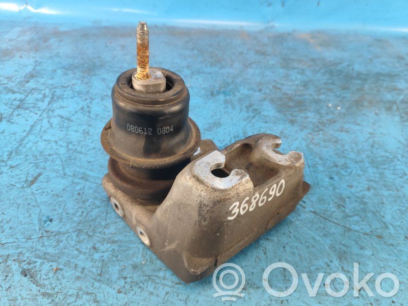 Subaru Outback Engine mount bracket 