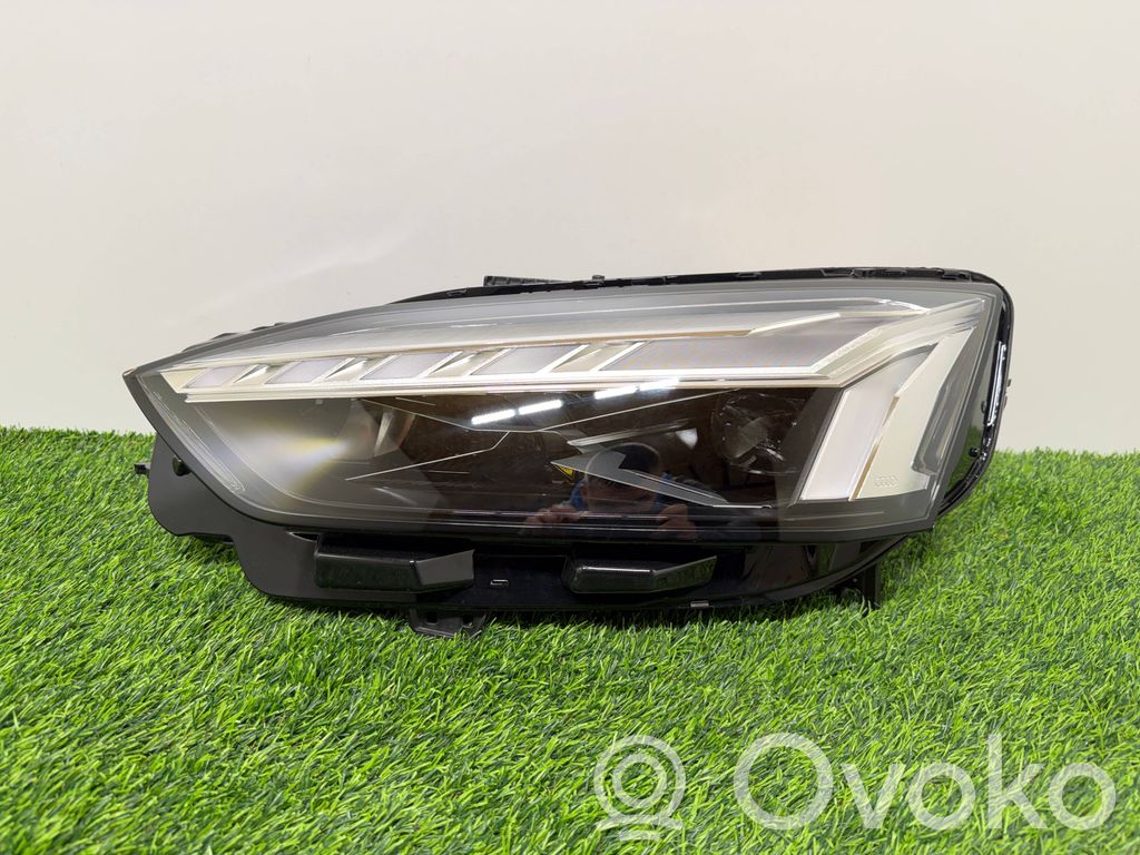 Audi A5 Headlight/headlamp 