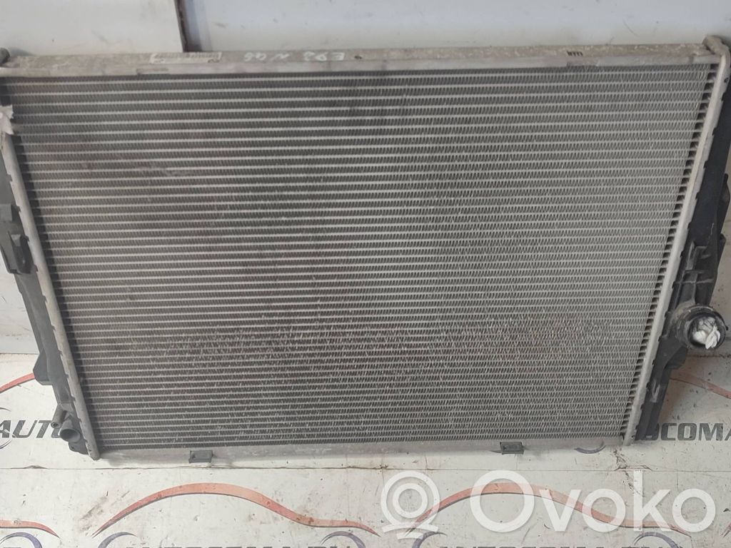 BMW 3 E92 E93 Coolant radiator 