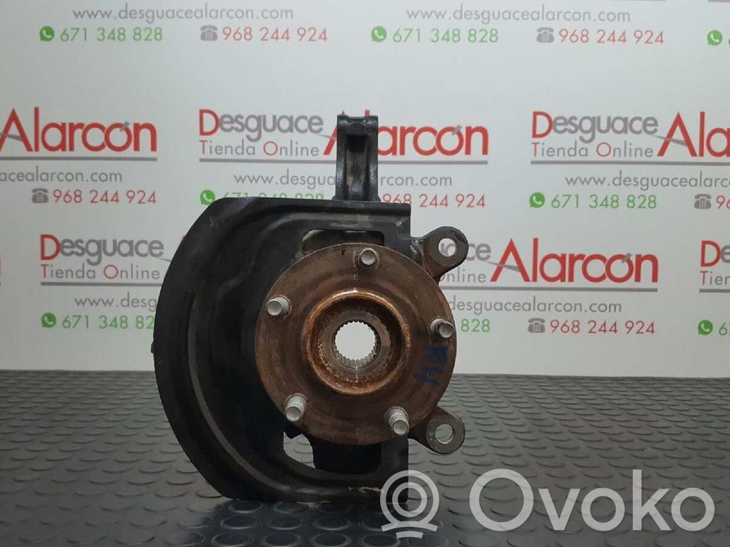Mangueta de dirección de rueda delantera   40014JY00A