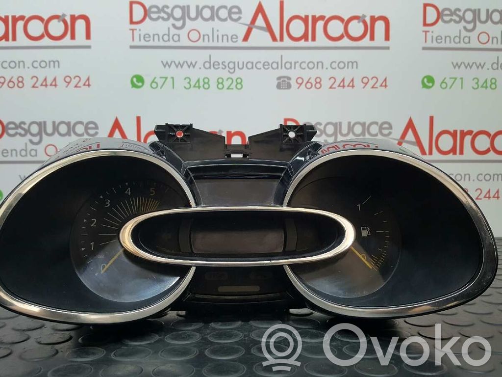 Renault Clio IV Speedometer (instrument cluster) 