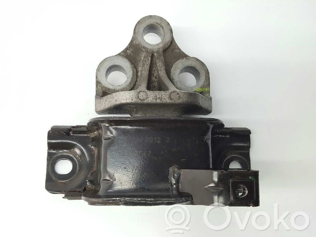 Engine mount bracket   13130742