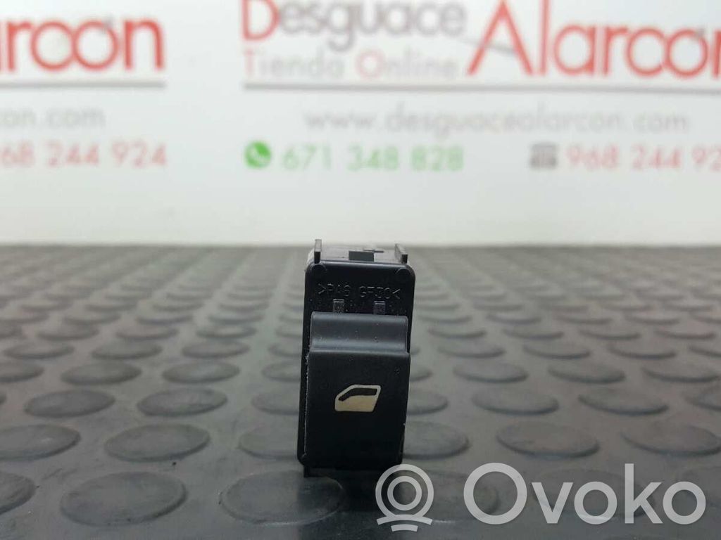 Interruptor del elevalunas eléctrico   6490JY