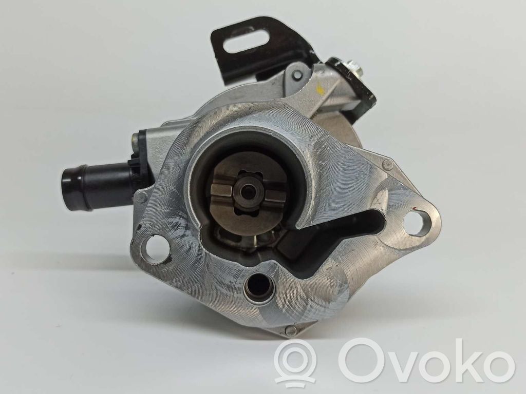 Renault Megane III Pompe à vide 