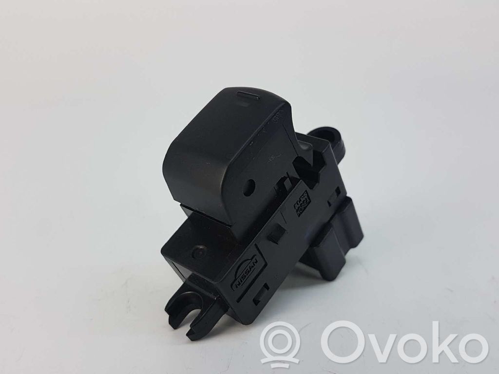 Comutator comandă geamuri electrice   25411EA00A