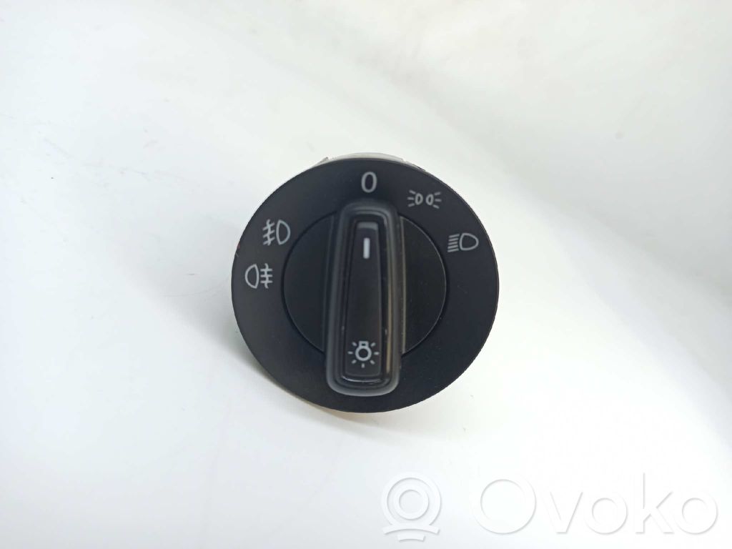 Seat Leon (5F) Panel lighting control switch 