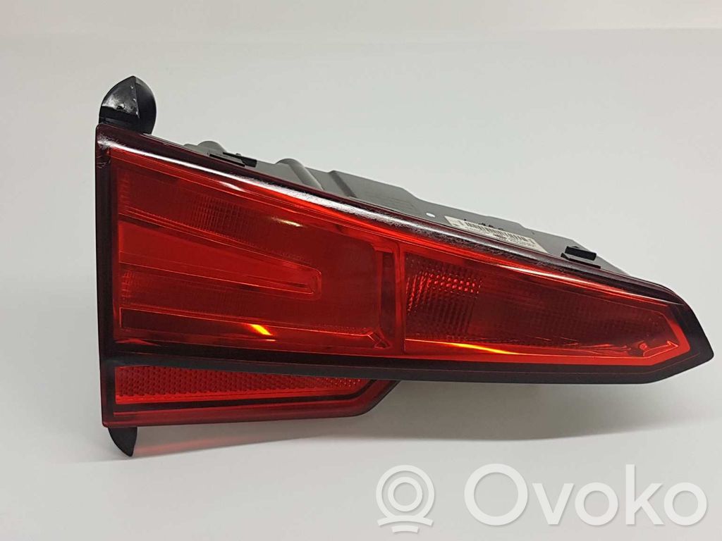 Audi A4 Allroad B9 Galinis žibintas kėbule 