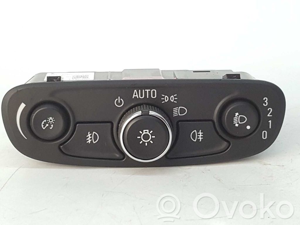 Panel lighting control switch   42550413,F5A022C