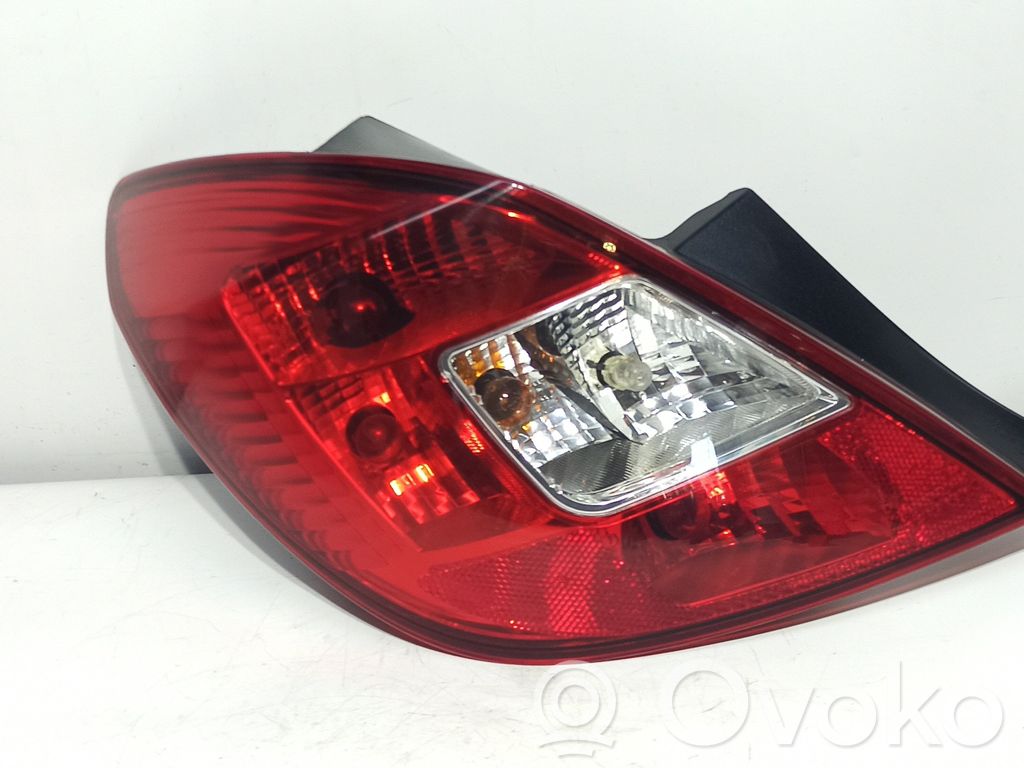 Rear/tail lights   93190950,89037882