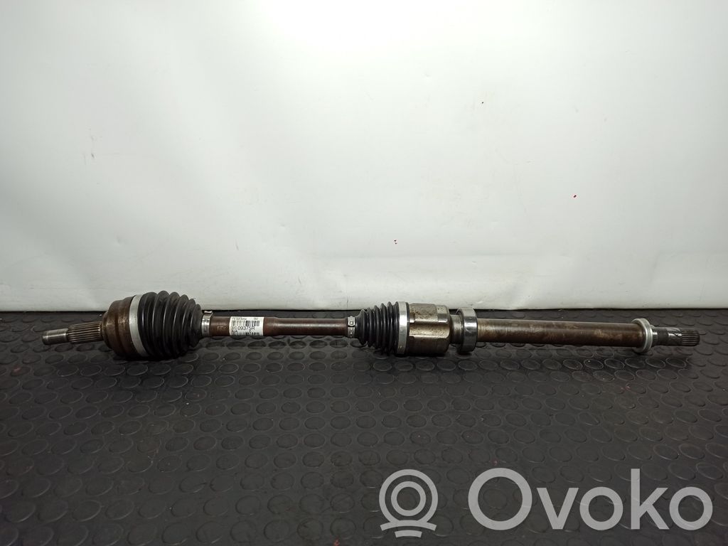 Renault Clio IV Eje de transmisión delantero 