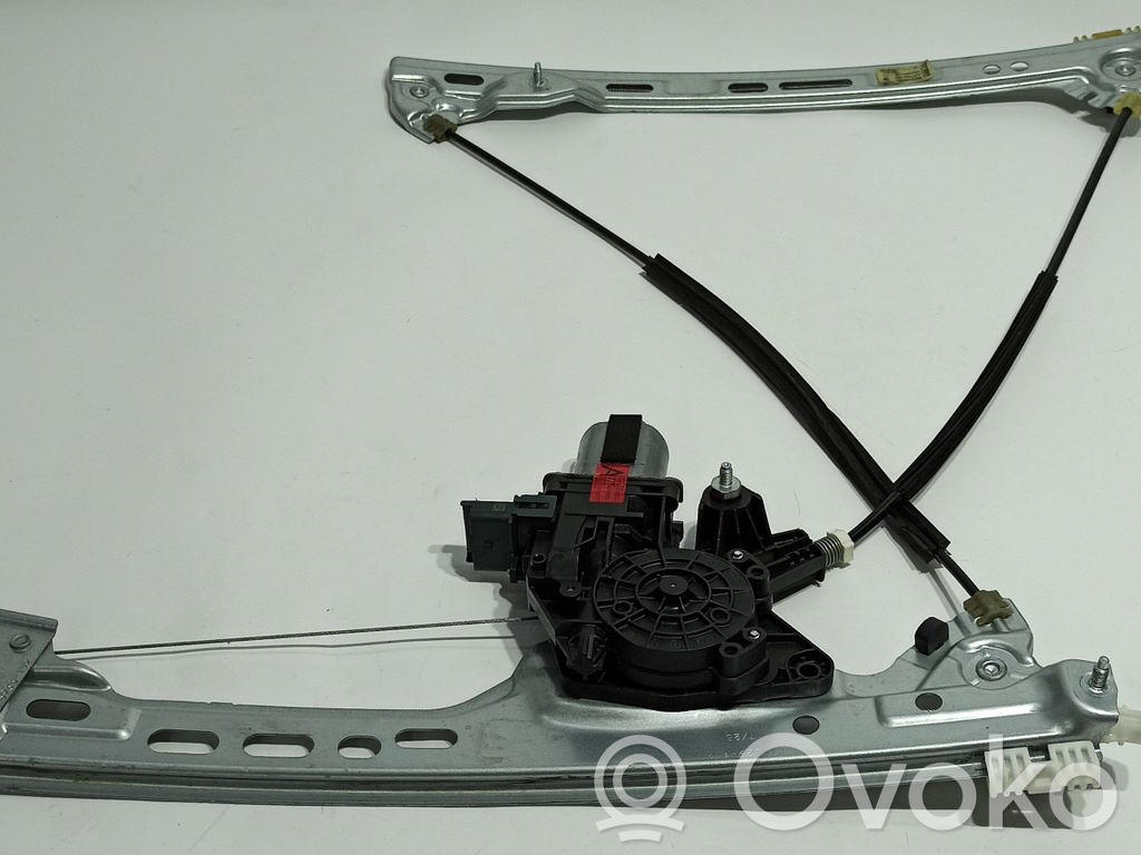 Renault Megane IV Macara geam față manuală 