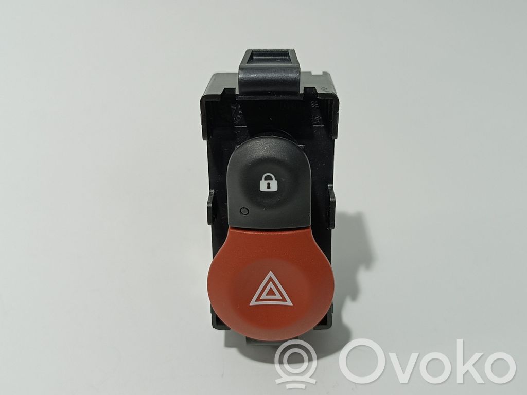 Smart ForFour II W453 Hazard light switch 