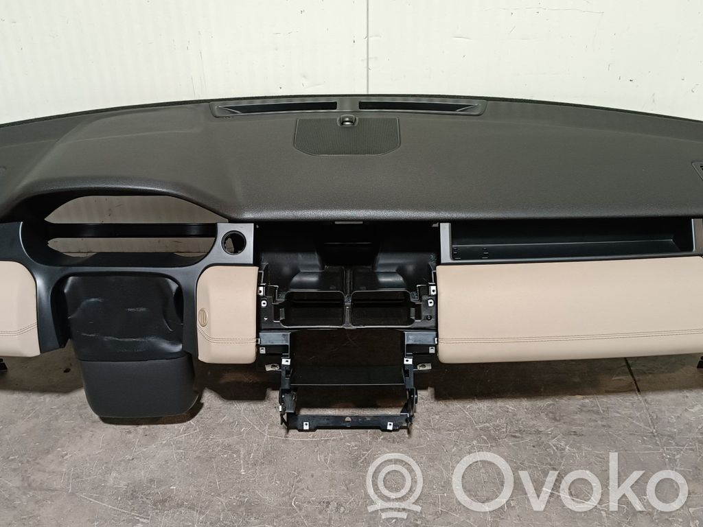 Panelė   LR083772