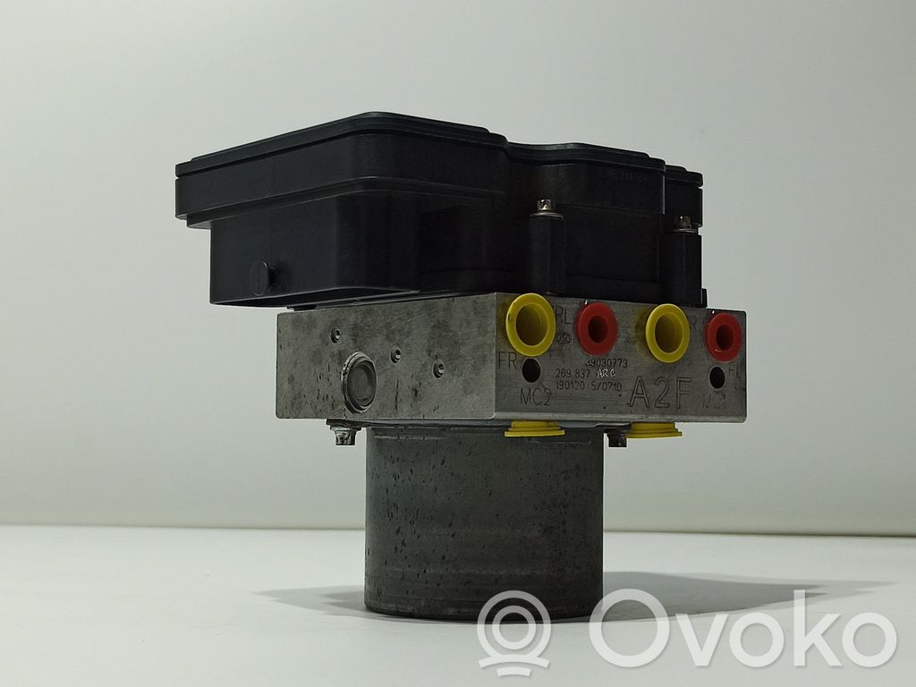 ABS-pumppu   39030773,13466374